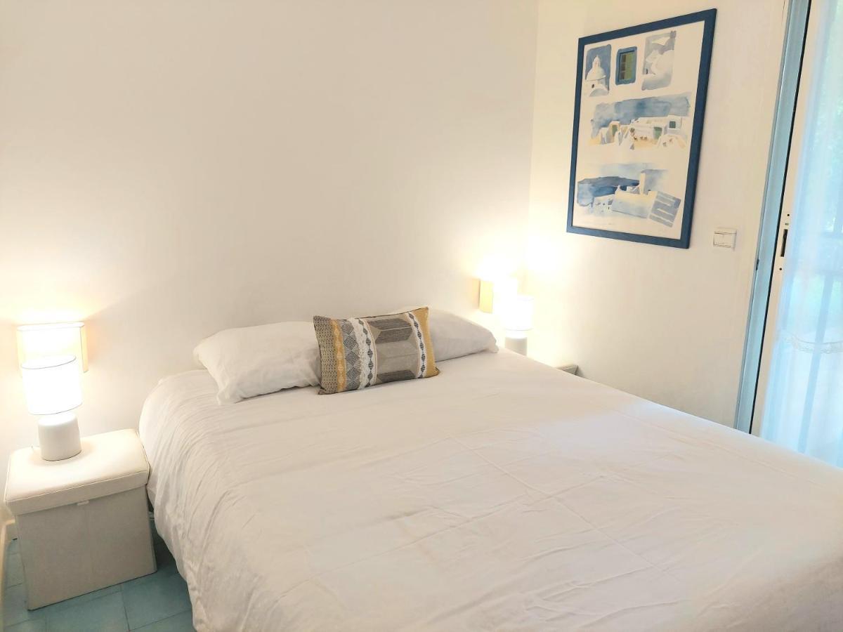 Plage La Salis 3 Chambres, Jardin - 3 Bedrooms Antibes Exteriör bild