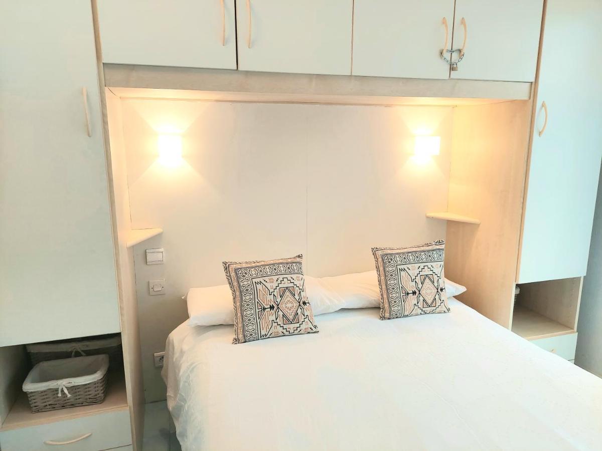 Plage La Salis 3 Chambres, Jardin - 3 Bedrooms Antibes Exteriör bild